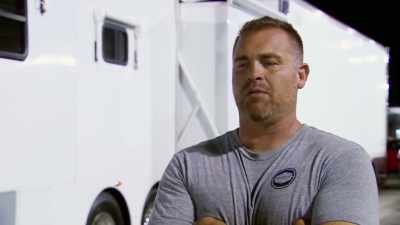 When we go up,
light the prestage bulb, - Street Outlaws No Prep Kings Team Attack