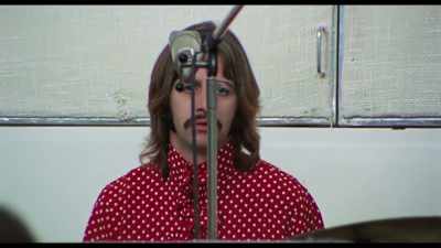 When it goes, um-- On that bit, it goes… - The Beatles: Get Back