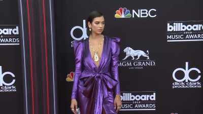 When you hear that "One Kiss" - Dua Lipa: Elevating