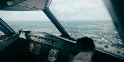 When we hit the ground, - Hijack