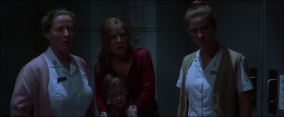 When this hospital goes dark we're all dead - Darkness Falls