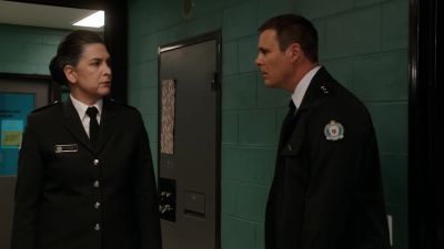 When I entered the unit, theprisoner's door was closed. - Wentworth