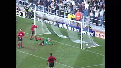 ♪ When I feel heavy metal
Whoo-hoo♪ - Fever Pitch: The Rise of the Premier League