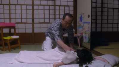 When I get back home, it's already late at night. I'm already exhausted. - When I Get Home, My Wife Always Pretends to be Dead