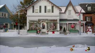 When I got the place,
I felt an obligation - Love You Like Christmas