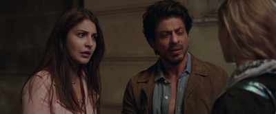 When I got the ring, I
threw it back at his face. - Jab Harry Met Sejal