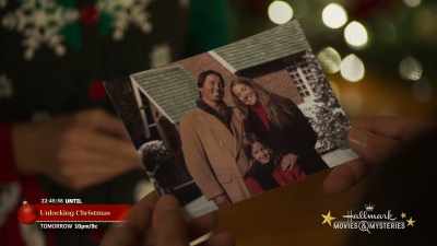 When I was nine, and those
are my parents. - A Glenbrooke Christmas
