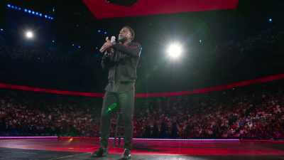 When I picked the kid up, I thought
that the weight would make me stop. - Kevin Hart: Irresponsible