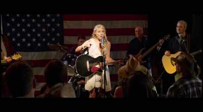 When I point at you guys,
I want you to sing, - Country Crush
