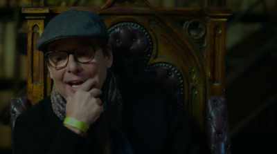 - When I said goodbye
to you guys, I was like, - Harry Potter 20th Anniversary: Return to Hogwarts