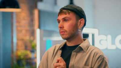 When I saw you working with the light
and the shade, my mind was blown. - Glow Up: Britain's Next Make-Up Star
