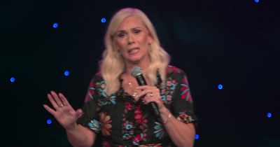 When I see darling, young mamas like this, - Leanne Morgan: I'm Every Woman
