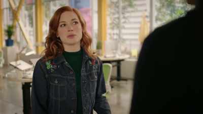- When I told you about
my powers, I also told you - Zoey's Extraordinary Playlist