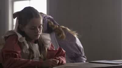 When I turn around, you best have your readers open. - Anne with an E