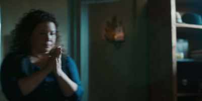♪ When I wake up
in the morning, love... - The Horror of Dolores Roach