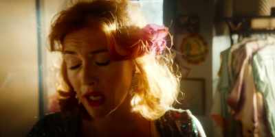 When I'm under severe emotional strain, - Wonder Wheel