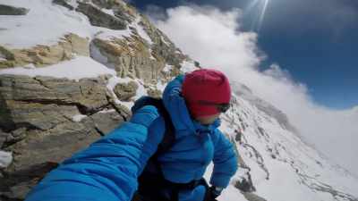 When it's night - Kilian Jornet, Path to Everest