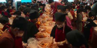 When kids make kimchi themselves
and bring it home, - Omnivore