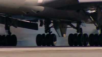 - When we landed, they opened
the doors to the airplane. - The Golden Boy