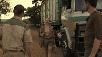When we meet Flea,
what differentiates her - Trackers
