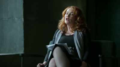-: When you met your wife, who did you tell her - Inside the Mind of a Con Artist