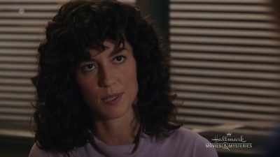 When Mike and I were dating, - Chronicle Mysteries: The Wrong Man