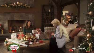   When your mom first started
      dating your father, - Five Star Christmas