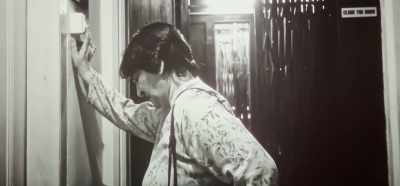 When Mrs. Srivastav rang the doorbell...
it rang, right? - Chup