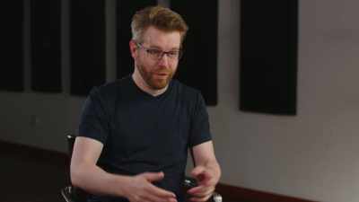 When you spawned, you would
fall down one of sort of three holes - FPS: First Person Shooter