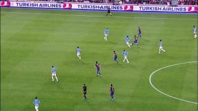 When you talk about Barcelona,
you're talking about the way they play, - Take the Ball, Pass the Ball
