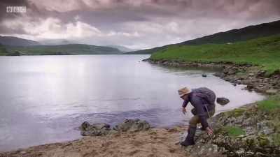 When the loch's waters
rise above normal levels, - Grand Tours of Scotland's Lochs