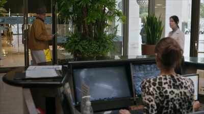 When the partner picks up the
check from the receptionist, - The Rookie: Feds