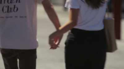 When the sky comes falling
down - Couples Therapy