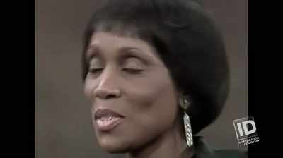 WHEN THEY REPORT HOMICIDES
IN THE INNER CITY, - The Lake Erie Murders