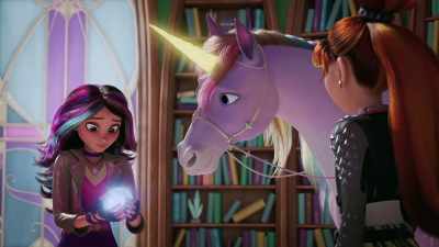 When she wasn't looking, - Unicorn Academy