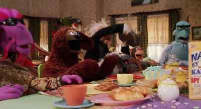 When will you fix the oven okay What's wrong with the oven - Muppets from Space