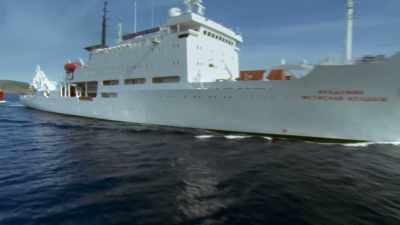 When we would go
out on an expedition, - Titanic: 20 Years Later with James Cameron