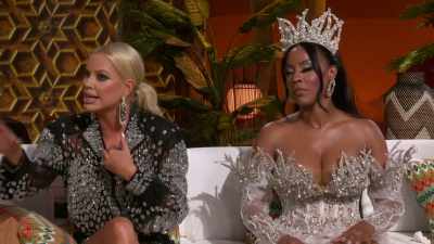 When you're saying
I'm saying I'm queen bee, - The Real Housewives of Dubai