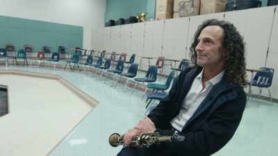When you're teaching
somebody, - Listening to Kenny G