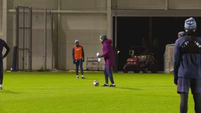 When you've got to go two and two,
Jacob, go with Yaya. - All or Nothing: Manchester City