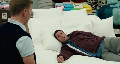 Where am I You're in Bed Bath Beyond sir - Click