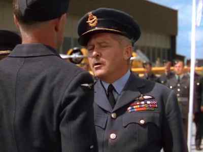 - Where are you from, Walnut?
- Yukon Territory, sir. - Captains of the Clouds