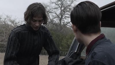 Where are we going to get fuel? - Fear the Walking Dead