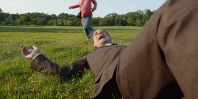 Where are you going?
Hey, somebody, please! - Mr. Monk's Last Case: A Monk Movie