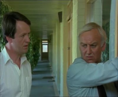 - Where are you going?
- l've got to do my lengths. Where were you? - Inspector Morse
