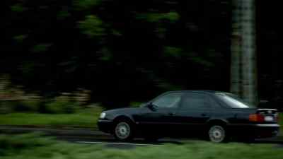 - Where are we going?
- Major Leipa's funeral. - Wallander