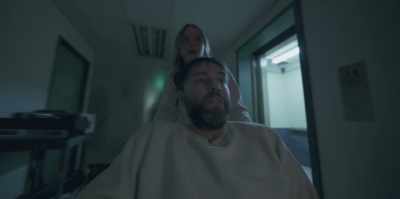 - Where are we going?
- There's supposed to be a door. - Ultrasound