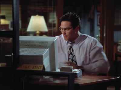 - Where are you going?
- To the airport. - Lois & Clark: The New Adventures of Superman