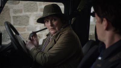 -Where are you going?
-With you. - Vera