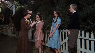 Where are Marcia and John-Boy? - The Waltons